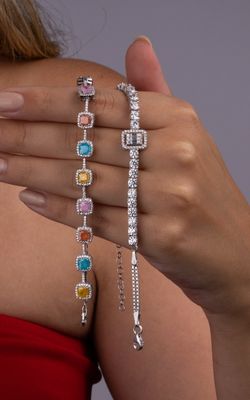  SÜPER KASIM'A ÖZEL
Gümüş Bilekliklerde %11 İndirim 