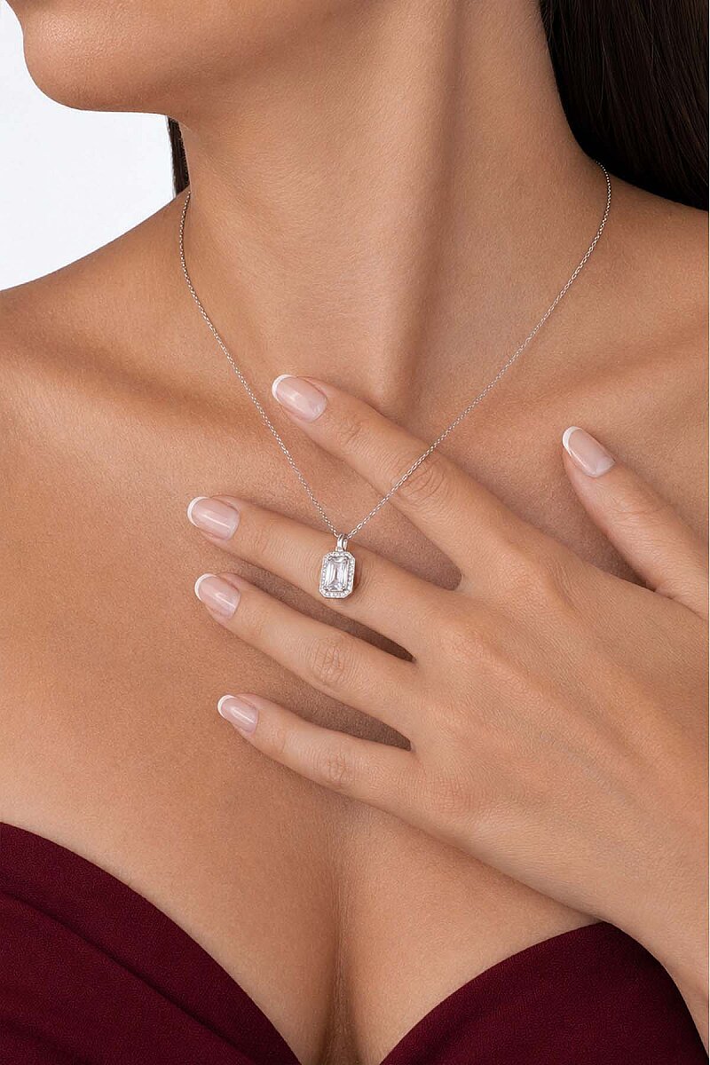 Baget Taşlı Emerald Kesim Beyaz Altın Kaplama Gümüş Kadın Set - 3
