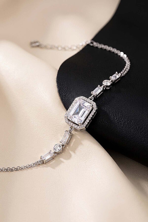 Baget Taşlı Emerald Kesim Gümüş Bileklik - Gümüş Pazarım