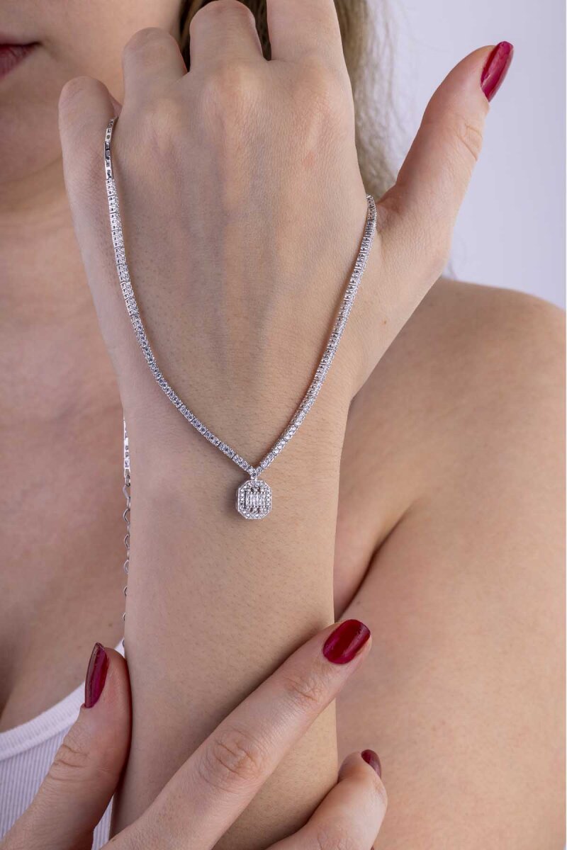 Baget Taşlı Rodyum Kaplama 925 Ayar Gümüş Kolye - 1