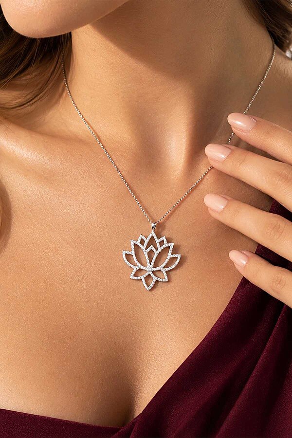 Beyaz Altın Kaplama Lotus Çiçeği Kadın Gümüş Kolye - Gümüş Pazarım