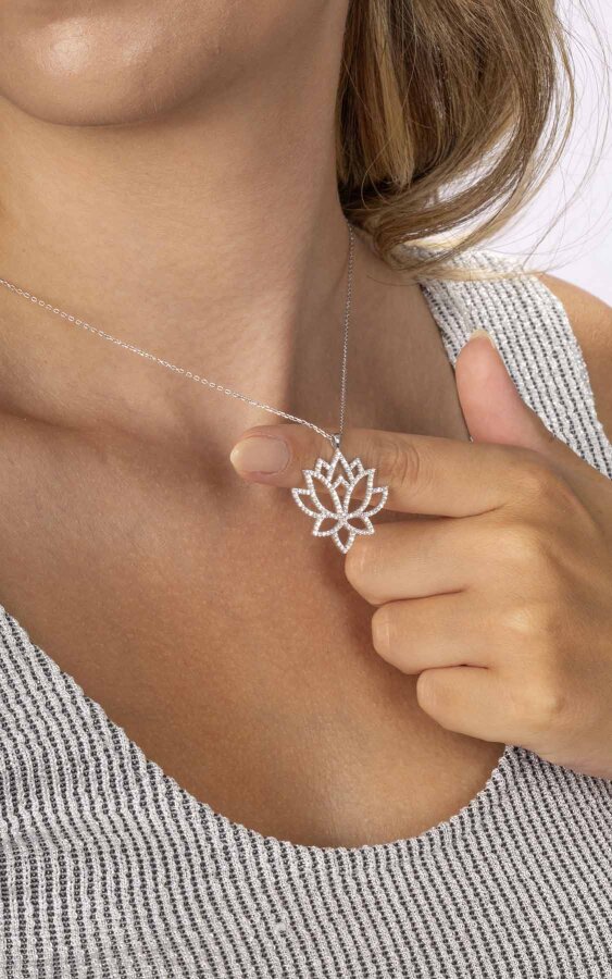 Beyaz Altın Kaplama Lotus Çiçeği Kadın Gümüş Kolye - 3