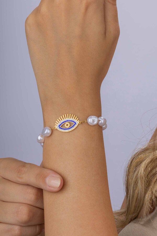Beyaz İnci Geçişli Göz Figürlü Altın Kaplama Çelik Kadın Bileklik - Gümüş Pazarım