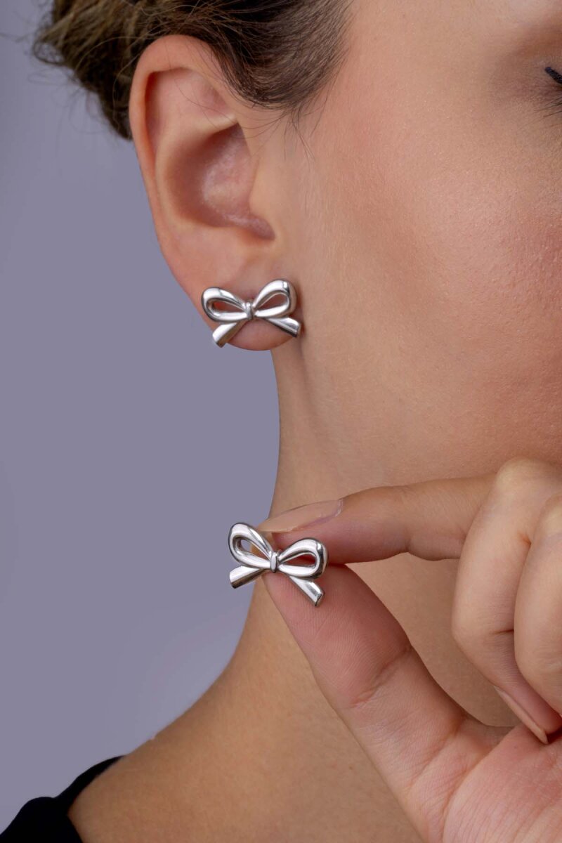 Fiyonk Model Beyaz Altın Kaplama Çelik Kadın Küpe - 1
