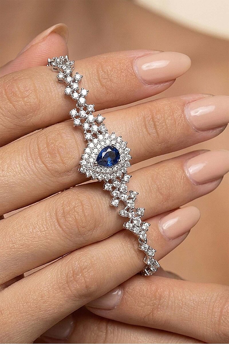Hürrem Sultan Modeli Safir Taşllı Damla Motifli 925 Ayar Gümüş Bileklik - 2