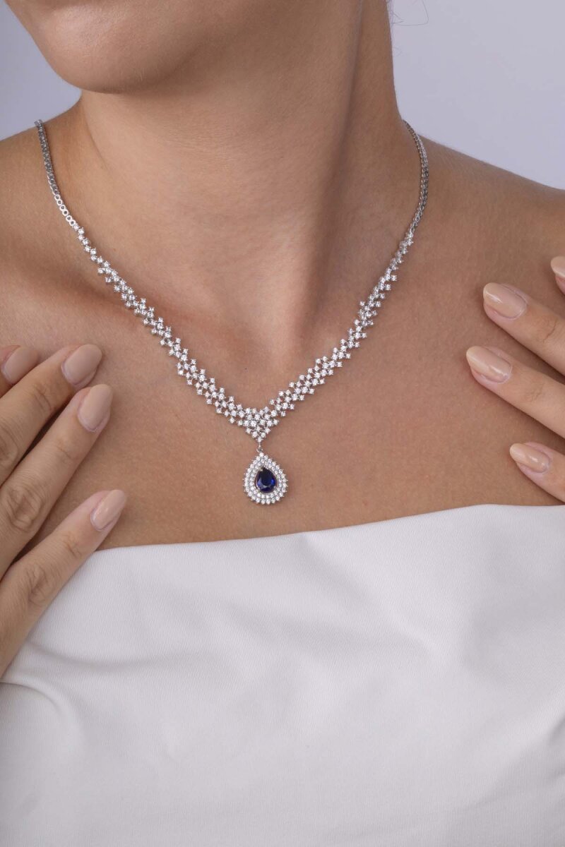 Hürrem Sultan Modeli Safir Taşllı Damla Motifli 925 Ayar Gümüş Kolye - 1