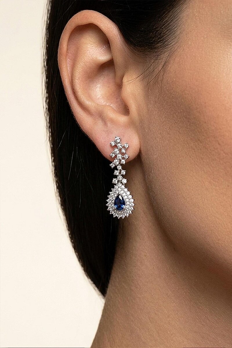 Hürrem Sultan Modeli Safir Taşllı Damla Motifli 925 Ayar Gümüş Küpe - 3