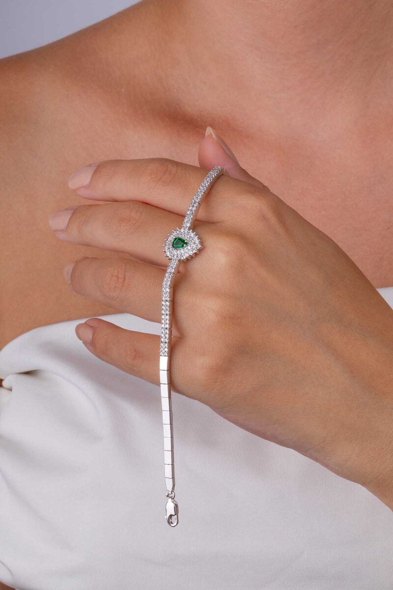 Hürrem Sultan Modeli Zümrüt Taşllı Damla Motifli 925 Ayar Gümüş Bileklik - 2