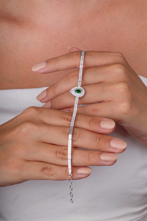 Hürrem Sultan Modeli Zümrüt Taşllı Damla Motifli 925 Ayar Gümüş Bileklik - Gümüş Pazarım