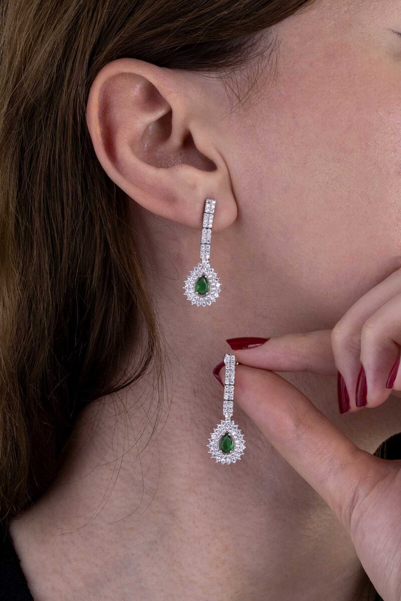 Hürrem Sultan Modeli Zümrüt Taşllı Damla Motifli 925 Ayar Gümüş Küpe - 1