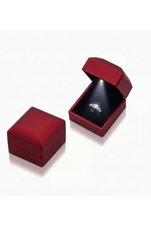 Işıklı Şık Kırmızı Yüzük Kutusu - Gümüş Pazarım