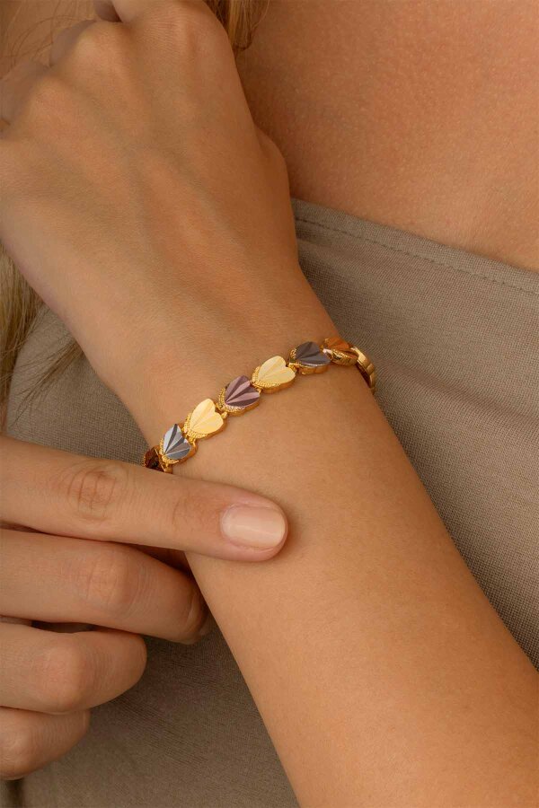 Kalp Motifli Altın Kaplama Çelik Kadın Bileklik - Gümüş Pazarım