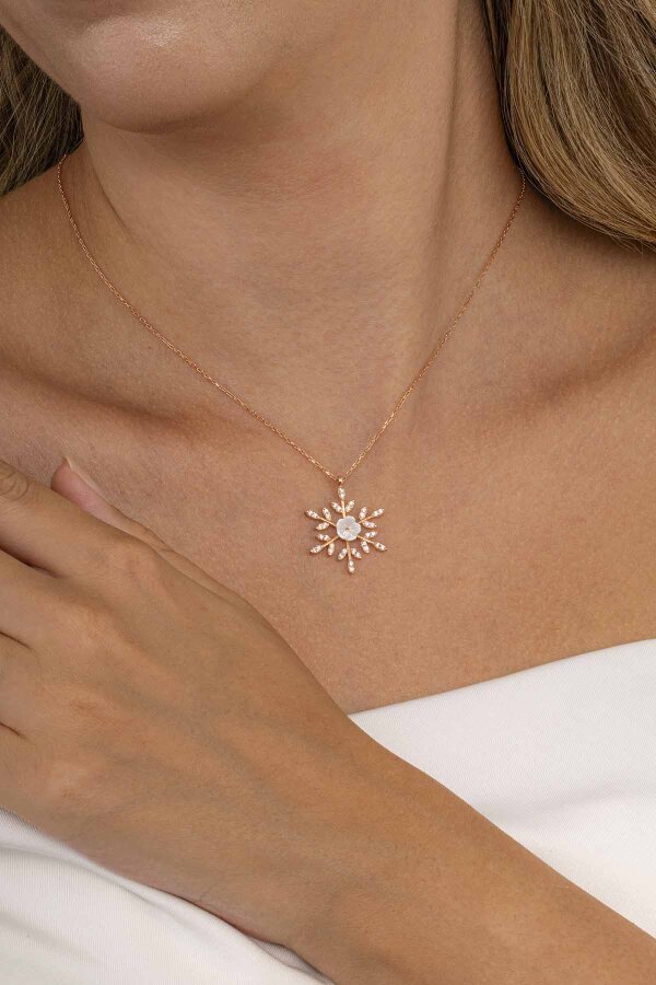 Manolya Çiçeği Kar Tanesi Gümüş Kolye - Gümüş Pazarım