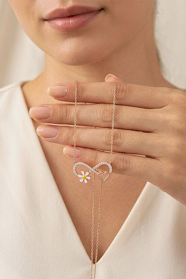 Papatya Kalp Motifli Sonsuzluk Gümüş Kolye - Gümüş Pazarım