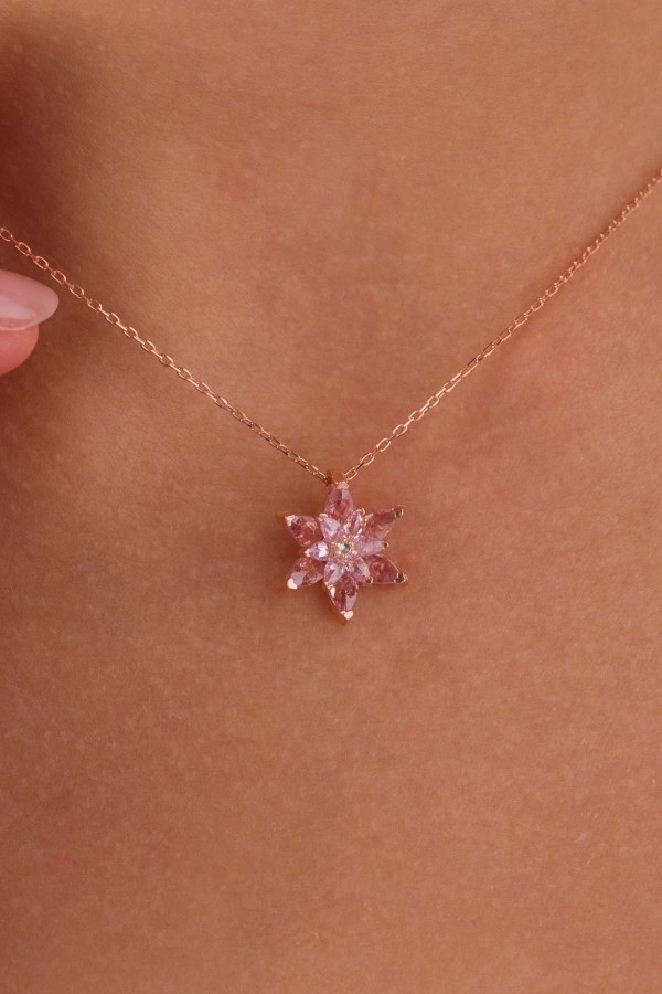 Pembe Renkli Lotus Çiçeği Gümüş Kolye 