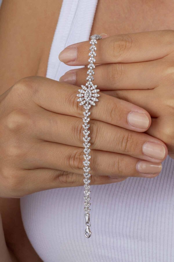 Pırlanta Montür Göz Model Gümüş Bileklik - Gümüş Pazarım