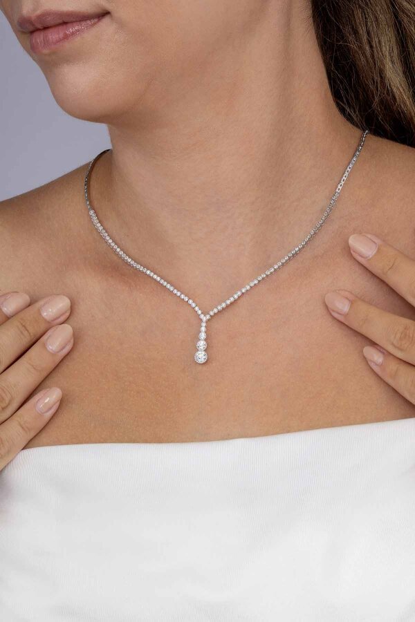 Pırlanta Montür Yuvarlak Kesim Su Yolu Gümüş Kolye - Gümüş Pazarım