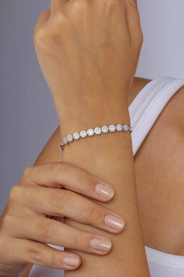 Rodyum Kaplama Yuvarlak Taşlı Gümüş Bileklik - Gümüş Pazarım