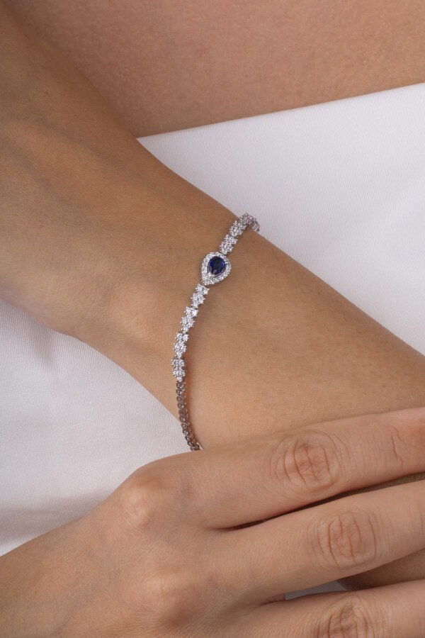 Safir Taşlı Damla Motifli Rodyum Kaplama Gümüş Bileklik - Gümüş Pazarım