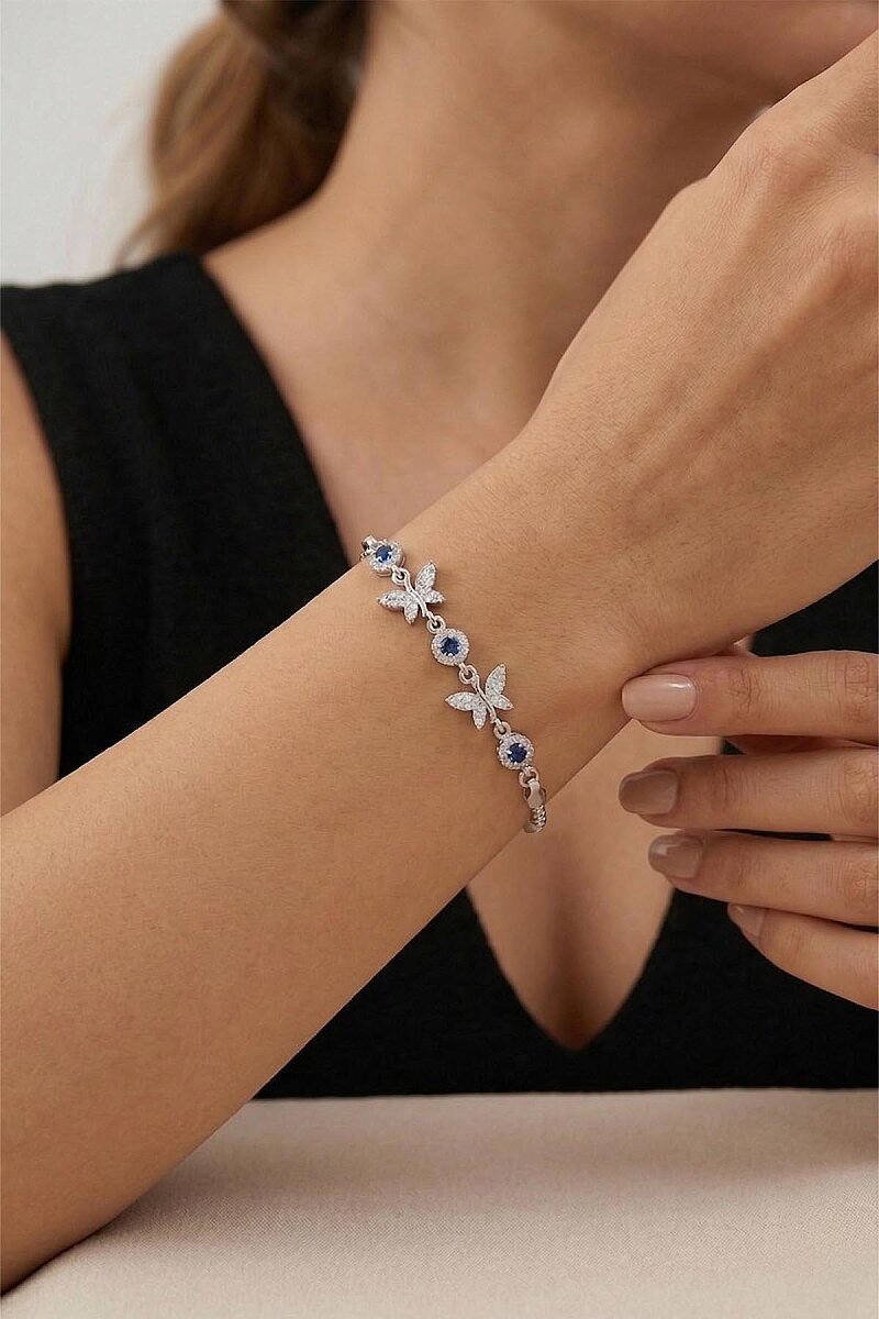 Safir Taşlı Kelebek Motifli Gümüş Bileklik - 1