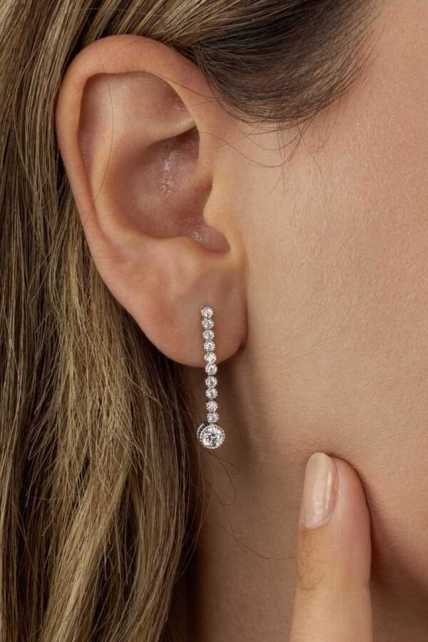 Tektaş Detaylı Su Yolu Rodyum Kaplama 925 Ayar Gümüş Küpe - Gümüş Pazarım