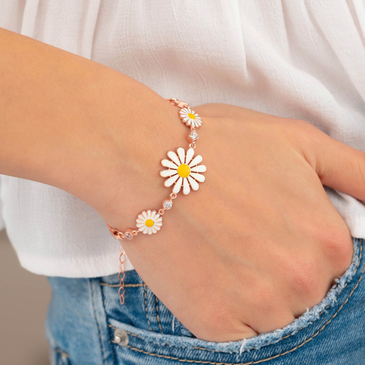 Triple daisy silver bracelet