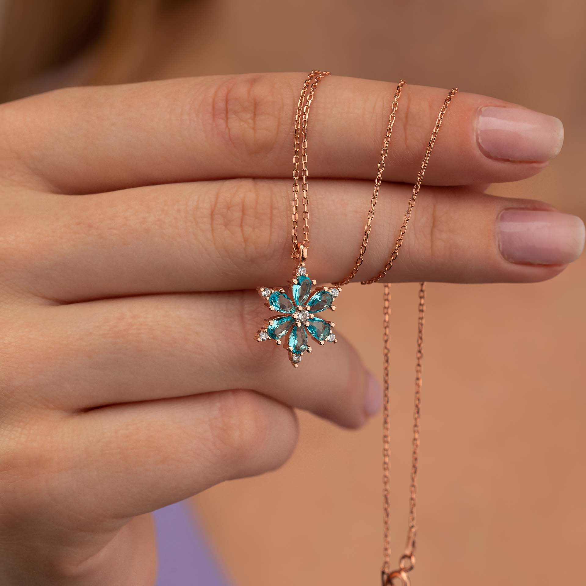 Turquoise Colored Aster Flower Silver Necklace - Thumbnail