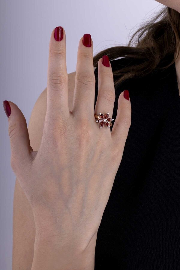 Yakut Renkli Aster Çiçeği Gümüş Yüzük - Gümüş Pazarım