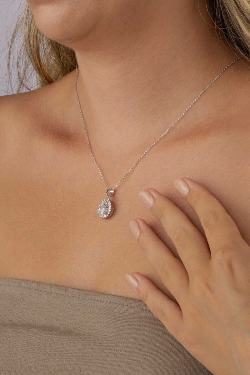 Zirkon Taşlı Damla Kesim Gümüş Kolye - 3