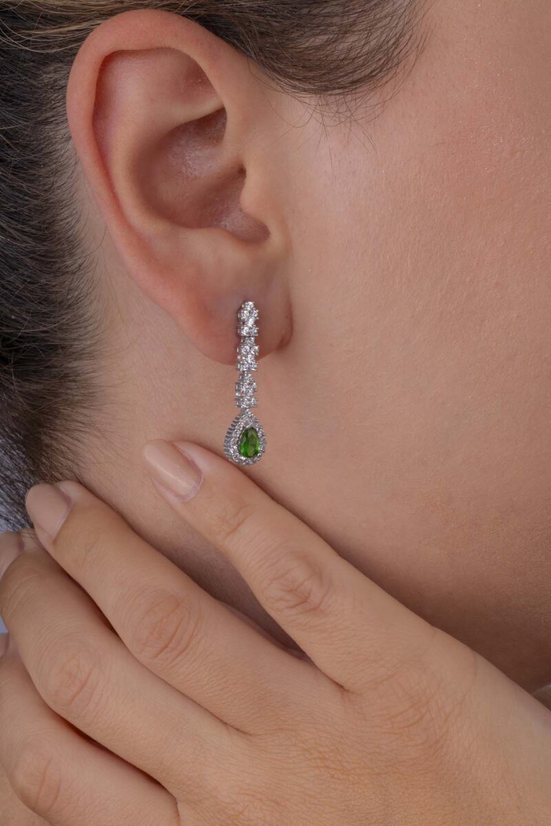 Zümrüt Taşlı Damla Motifli Rodyum Kaplama Gümüş Küpe - 1