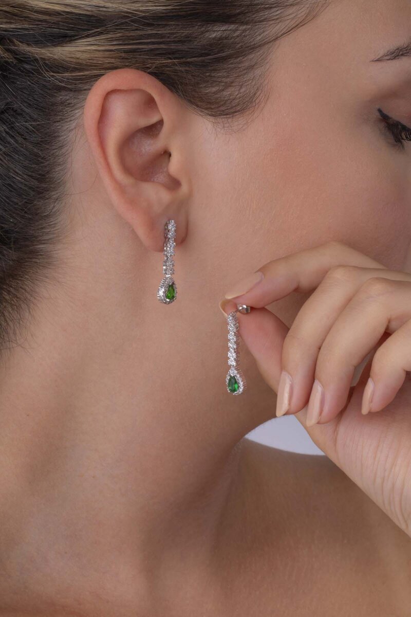 Zümrüt Taşlı Damla Motifli Rodyum Kaplama Gümüş Küpe - 2