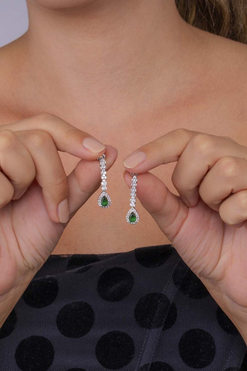 Zümrüt Taşlı Damla Motifli Rodyum Kaplama Gümüş Küpe - 3